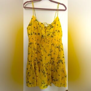 Alice + Olivia Silk Yellow Floral Mini Dress Size 14 spaghetti straps. NWT